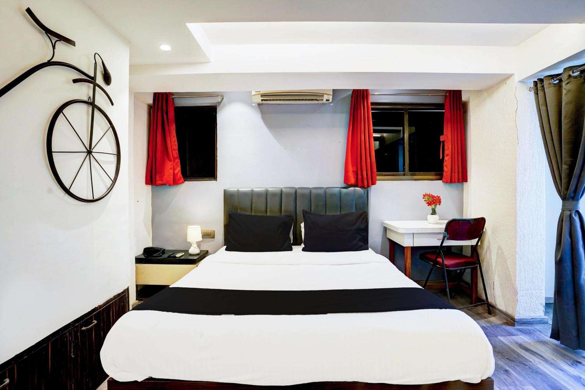 Super Hotel O Seawoods Near Palm Beach Road Formerly Sai Roop Navi Mumbai Exterior foto